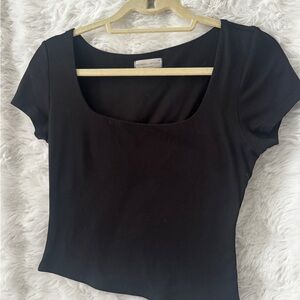 Black Short Sleeve Top